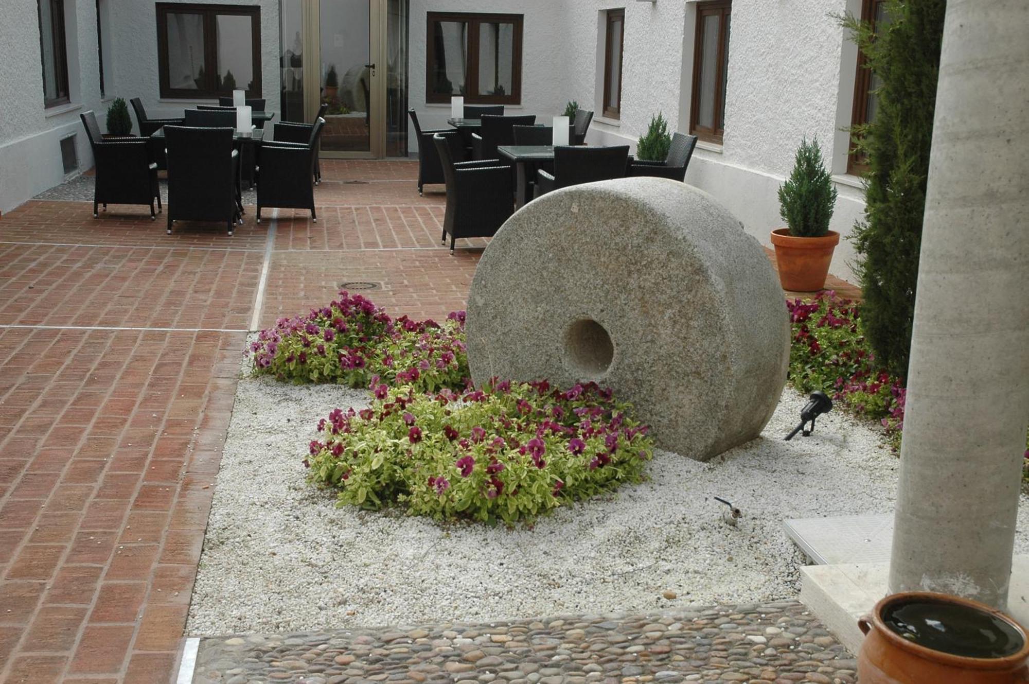 Hotel & Spa La Salve Torrijos Eksteriør billede