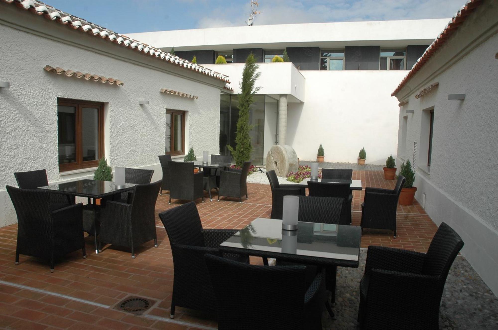 Hotel & Spa La Salve Torrijos Eksteriør billede